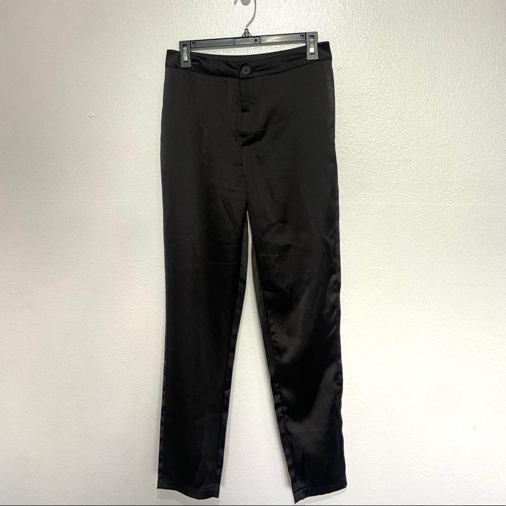 Black High Waisted Straight Leg Satin Pants 🖤
